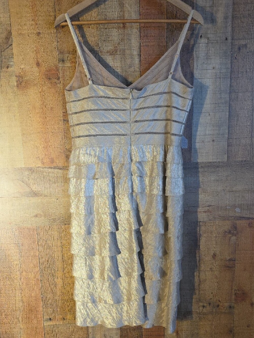 Adrianna Papell Shimmery Ivory Tiered V-Neck Mini Dress - Picture 5 of 10